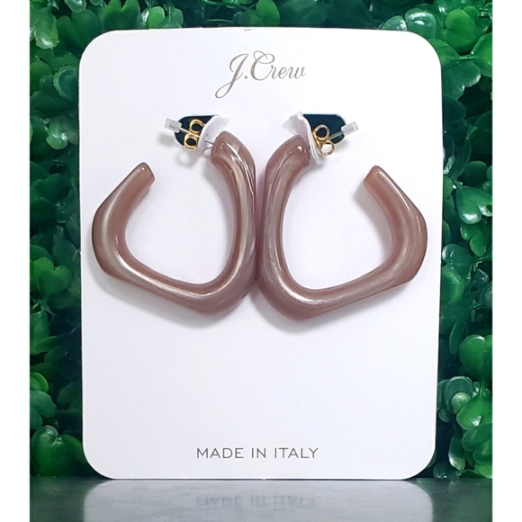19. J.Crew Made-in-Italy acetate angular hoop earrings - Picture 1 of 2